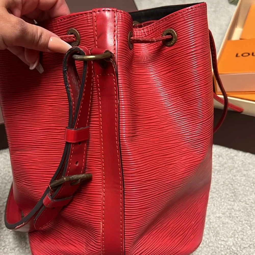 Authentic Louis Vuitton red EPI  bundle of 5pc - Picture 15 of 17